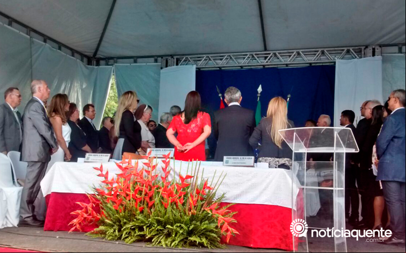 Câmara de Vereadores inaugura a Galeria dos 200 Anos e homenageia personalidades com outorga de títulos de cidadania e comenda