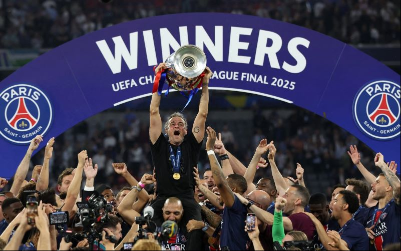 PSG venceu a inédita Champions ao apostar no técnico Luis Enrique. 